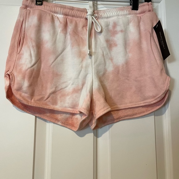 NWT Tye Dye Short Set by Project Social T Size Small - Picture 6 of 16